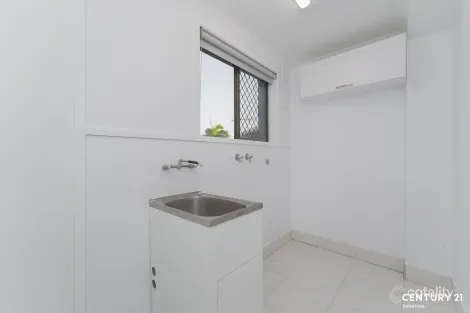 Property photo of 26 Macnevin Norman Gardens QLD 4701