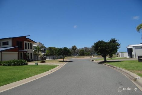 Property photo of 13 Turtle Place Blacks Beach QLD 4740