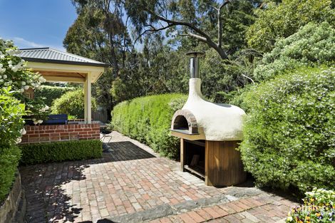 Property photo of 13 Pinelea Grove Gisborne VIC 3437