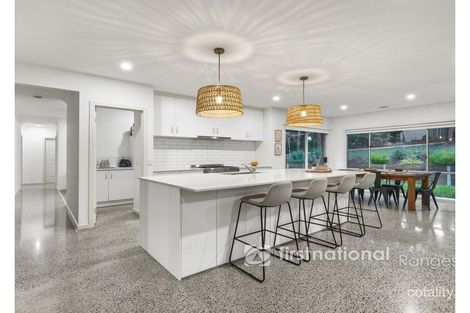 Property photo of 3 Bower Court Emerald VIC 3782