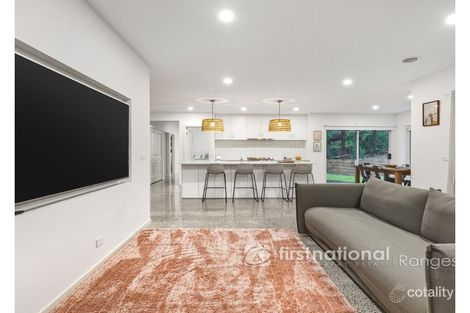 Property photo of 3 Bower Court Emerald VIC 3782