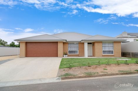 12 Charles St, Clare, SA 5453