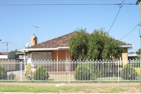 28 Levenia St, St Albans, VIC 3021