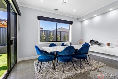 Property photo of 10 Olivetree Loop Craigieburn VIC 3064