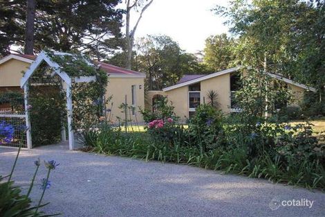 9 Rothesay Ave, Mornington, VIC 3931