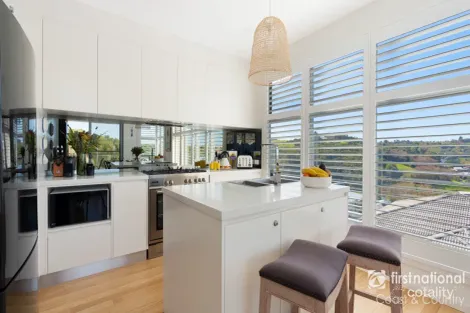 Property photo of 2 Merrick Circuit Kiama NSW 2533