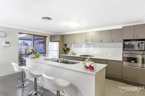 Property photo of 18 Waterside Drive Woongarrah NSW 2259