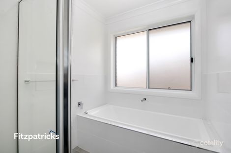 Property photo of 2/4 Bulolo Street Ashmont NSW 2650