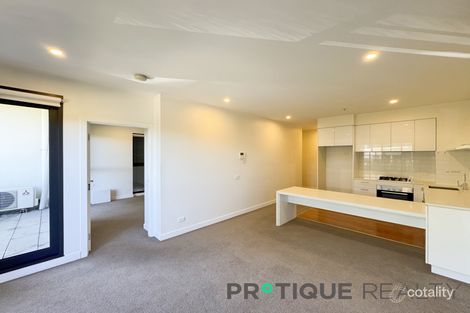 6/8 Olive York Way, Brunswick West, VIC 3055