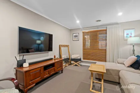 Property photo of 4 Exford Boulevard Craigmore SA 5114