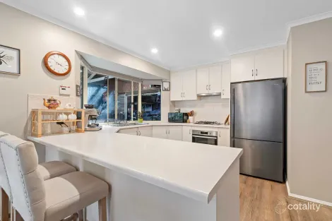 Property photo of 4 Exford Boulevard Craigmore SA 5114