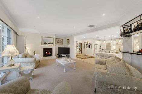 Property photo of 5 Cresthaven Court Donvale VIC 3111