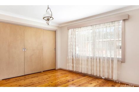 Property photo of 33 Kapooka Avenue Dapto NSW 2530