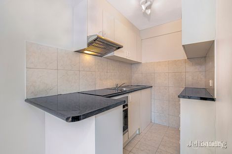 2/10 Walsh St, Ormond, VIC 3204