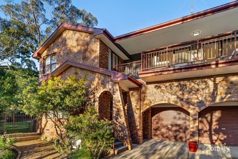 Property photo of 4 Derby Place Yarrawarrah NSW 2233