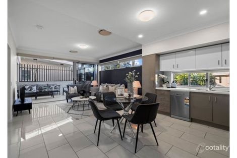 Property photo of 6/96 Dell Road St Lucia QLD 4067