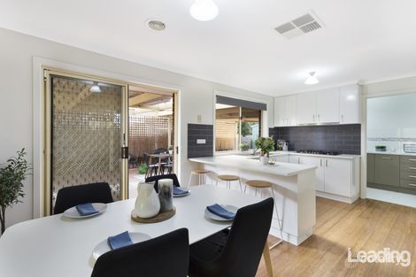 Property photo of 10 Briarwood Court Sunbury VIC 3429