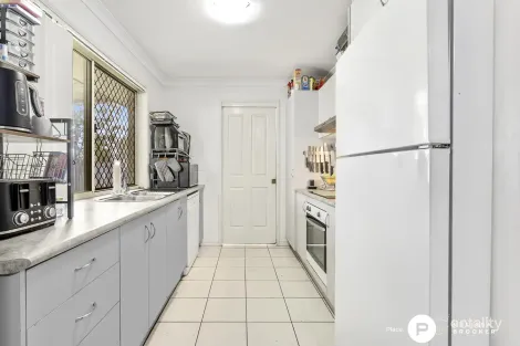 Property photo of 18 Broadway Court Caboolture QLD 4510
