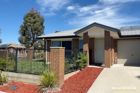 1/139-141 Macfarlane Burnet Ave, Macgregor, ACT 2615