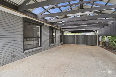 Property photo of 3 Moolong Court Werribee VIC 3030