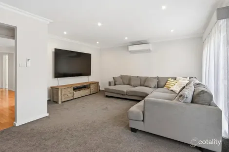 Property photo of 3 Moolong Court Werribee VIC 3030
