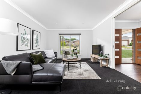 Property photo of 13 Pages Court Mount Clear VIC 3350