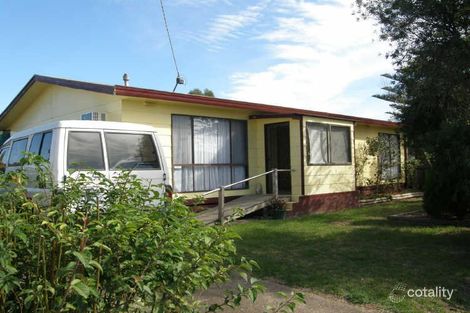 1d Landy St, Maffra, VIC 3860