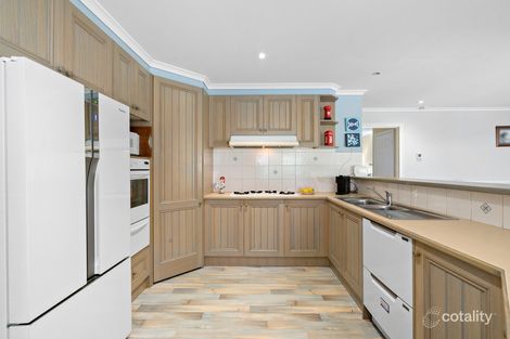 Property photo of 12 Swallows Close Mornington VIC 3931