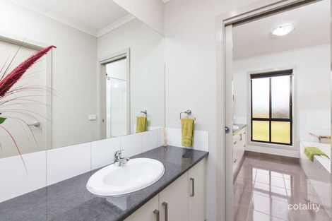 Property photo of 56 Seventh Street Extension Birdwoodton VIC 3505