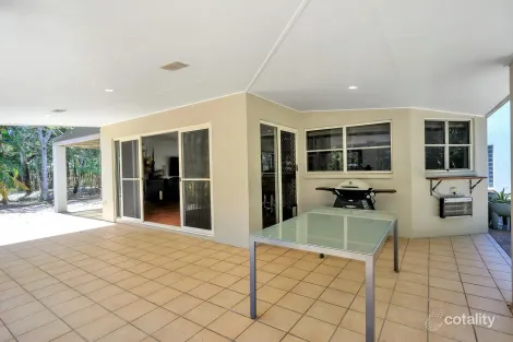 Property photo of 207 Sylvan Drive Moore Park Beach QLD 4670