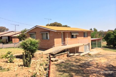 40 Mulyan St, Cowra, NSW 2794
