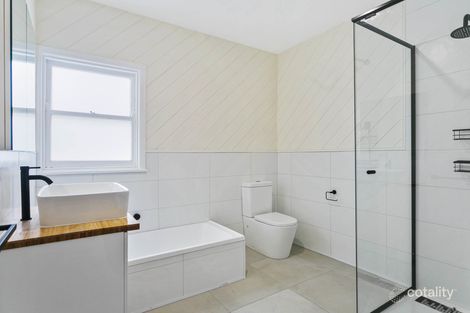 Property photo of 64 Skye Road Frankston VIC 3199