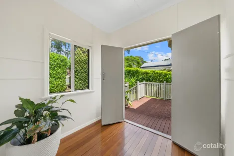 Property photo of 1 Ferguson Wavell Heights QLD 4012