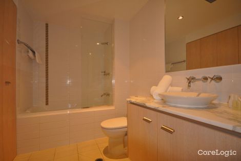 Property photo of 176/1-7 Moores Crescent Varsity Lakes QLD 4227