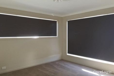 Property photo of 2 Hehr Street Doreen VIC 3754