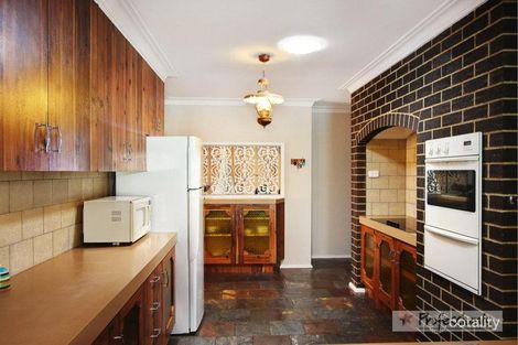 Property photo of 12 McRae Street Hillvue NSW 2340