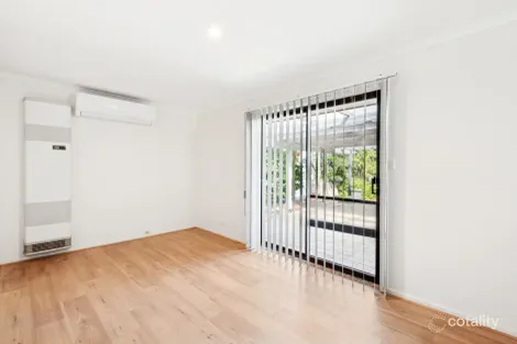 Property photo of 8 Arachne Drive Hallett Cove SA 5158