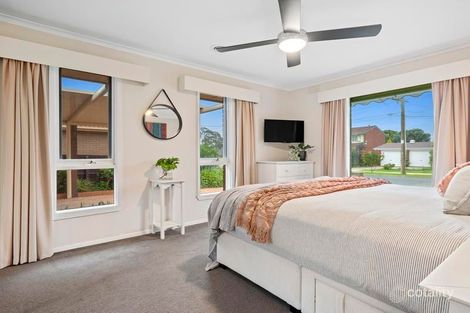 Property photo of 24 Jeffrey Street Keilor East VIC 3033