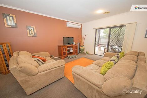 Property photo of 2 Fairhaven Boulevard Melton West VIC 3337