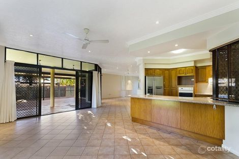 Property photo of 18 Pacific Avenue Bushland Beach QLD 4818