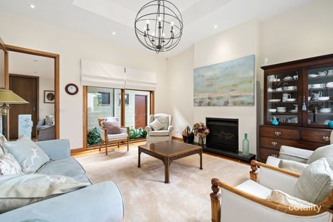 Property photo of 15 Albert Street Point Lonsdale VIC 3225