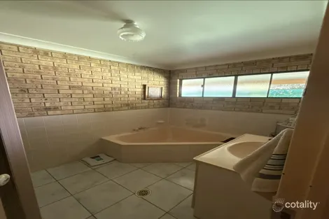 Property photo of 21 Hawkins Drive Bargara QLD 4670