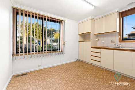 Property photo of 13 Wilkinson Road Sunshine VIC 3020