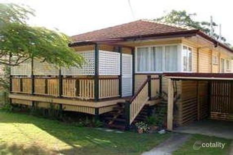 9 Aldren St, Stafford Heights, QLD 4053