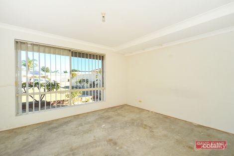 Property photo of 5 Talma Place Warnbro WA 6169