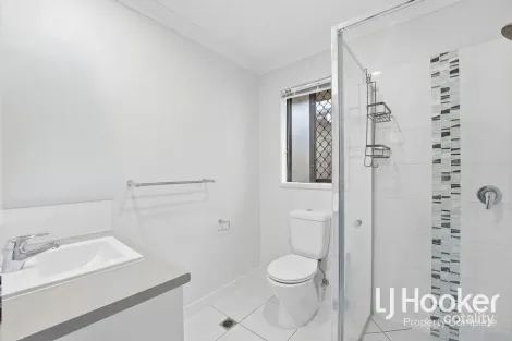 Property photo of 57 Arcadia Circuit Yarrabilba QLD 4207