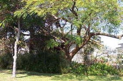 70 Fenton St, Fairfield, QLD 4103