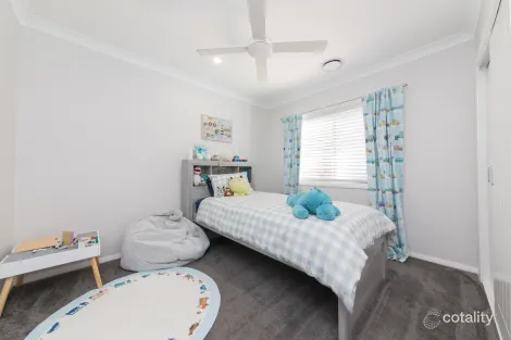 Property photo of 14 Sunningdale Close Dubbo NSW 2830