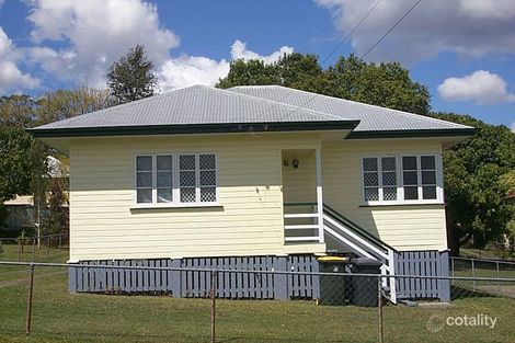 19 Mar St, Holland Park, QLD 4121