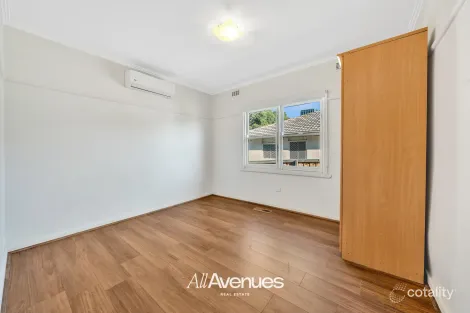 Property photo of 11 Phillip Avenue Springvale VIC 3171